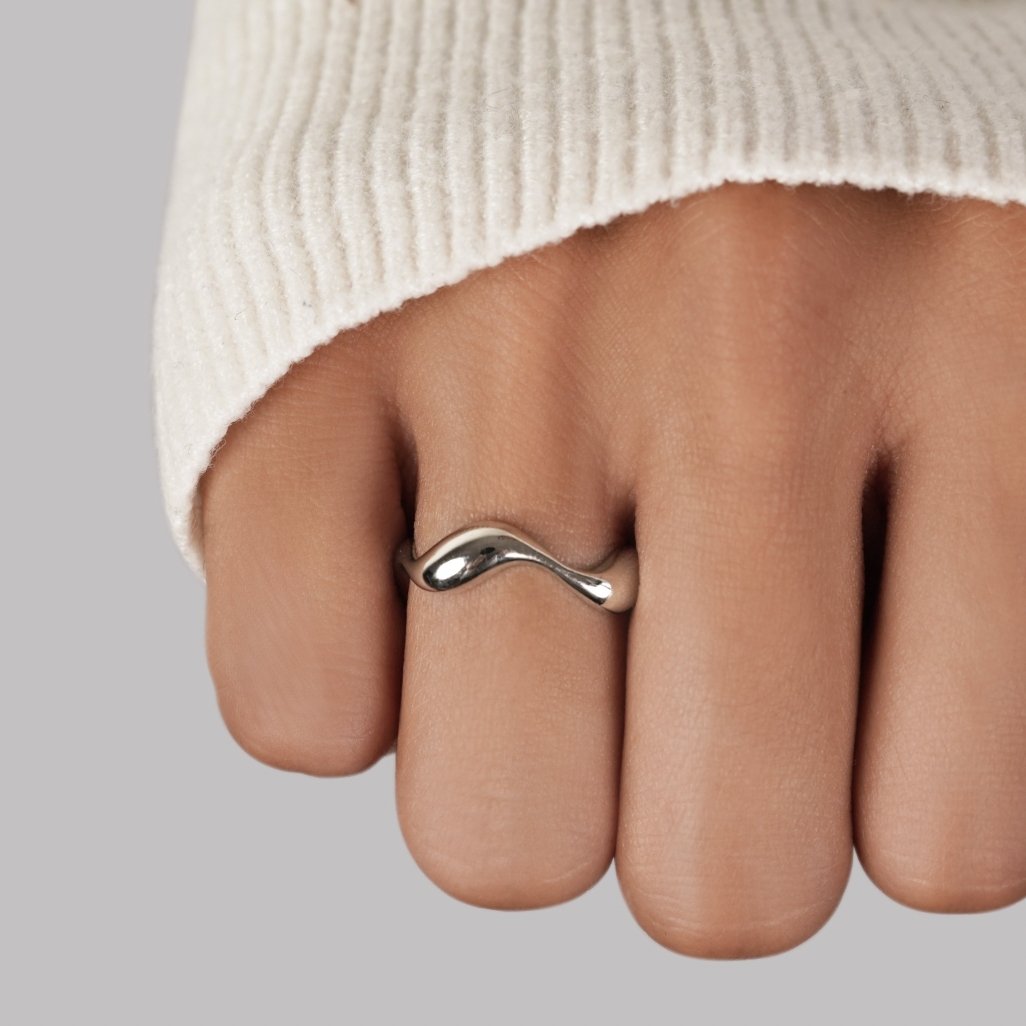 Ellery Canberra™ - Waves | Minimalist Ring