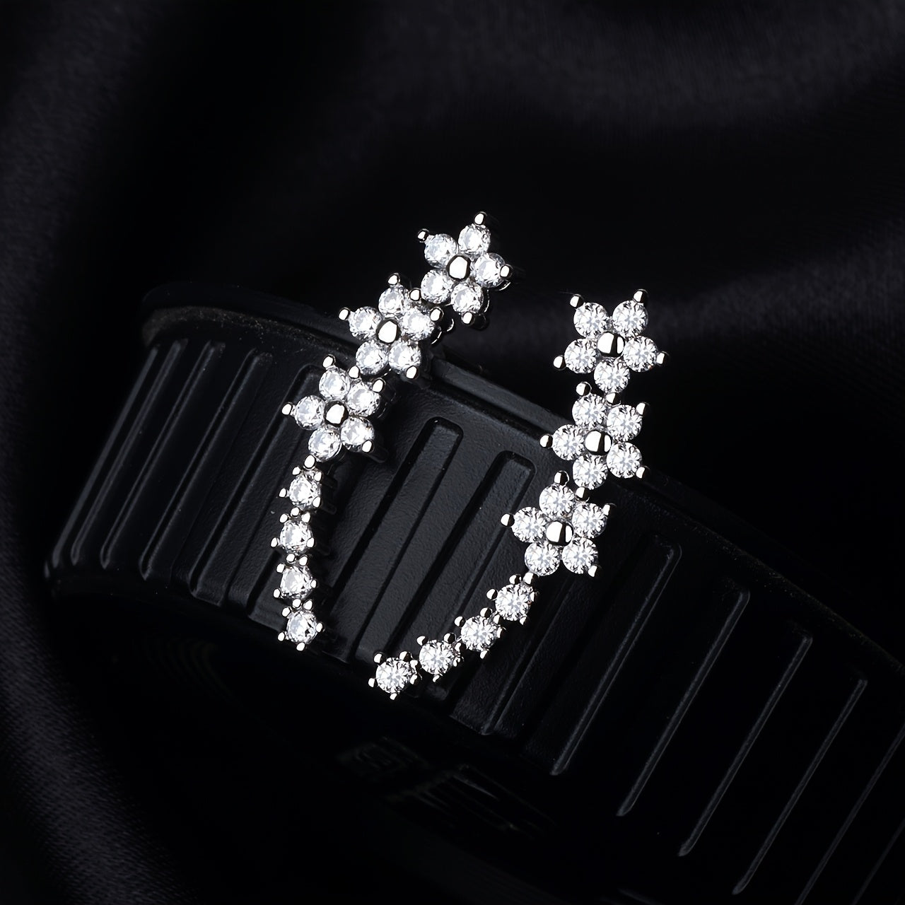Hyden FLoral | Luxury Floral Rhinestone Earrings