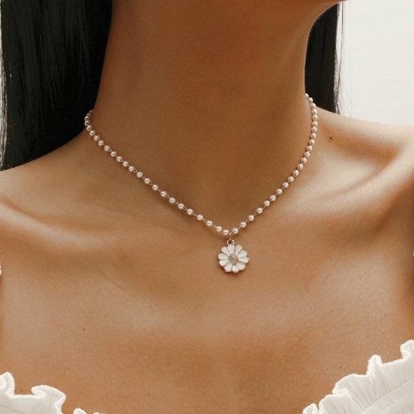 Ellery Canberra™ - Vicky | Pearl Daisy Pendant
