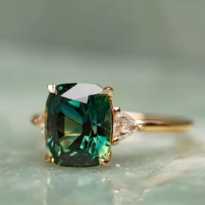 Ellery Canberra™ - Luck | Green Zirconia Ring in Gold