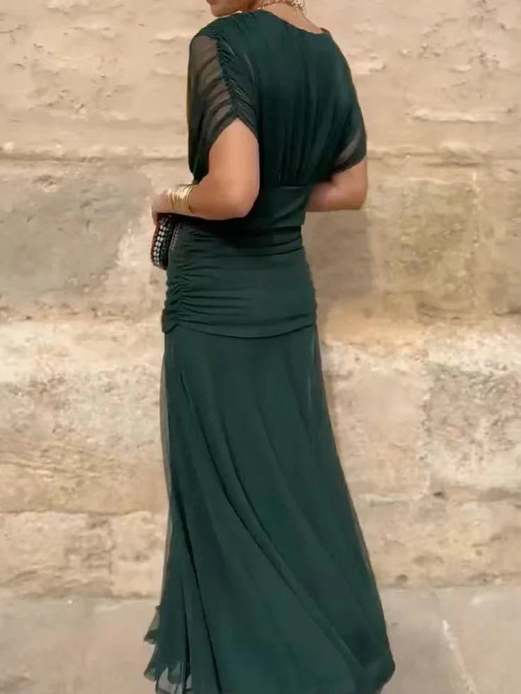 Ellery Canberra™ | Laluna - Elegant Dress With V-Neckline