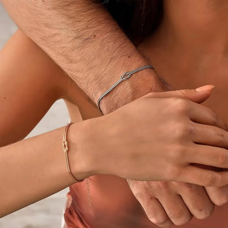 Ellery Canberra™ - Dakota | Stainless Steel Love Knot Bracelet