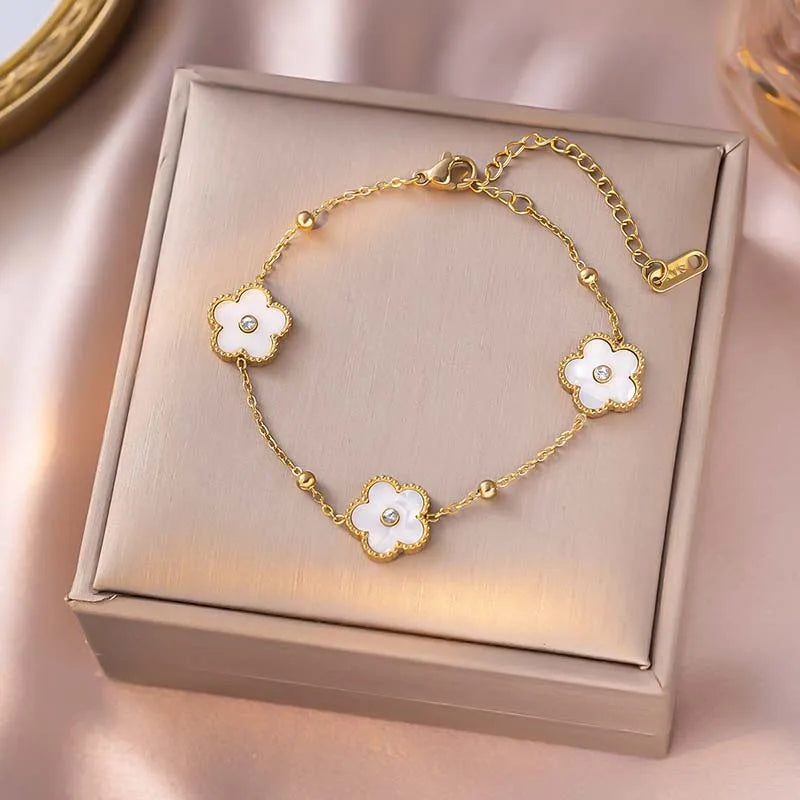 Ellery Canberra™ - Grace | Five Leaf Petals Flower Bracelet
