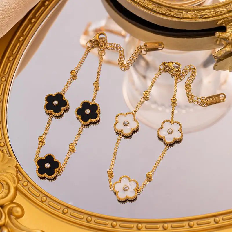 Ellery Canberra™ - Grace | Five Leaf Petals Flower Bracelet