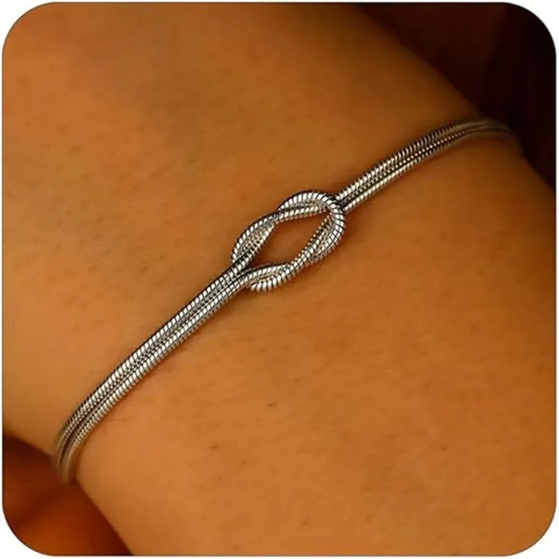 Ellery Canberra™ - Dakota | Stainless Steel Love Knot Bracelet