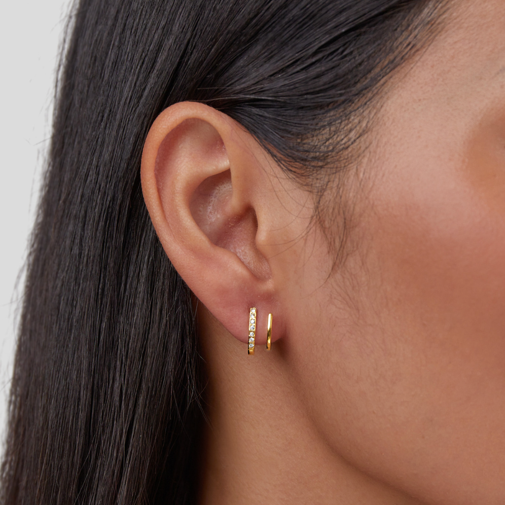Ellery Canberra™ - Ruthie | Claw Gold & Crystal Earrings