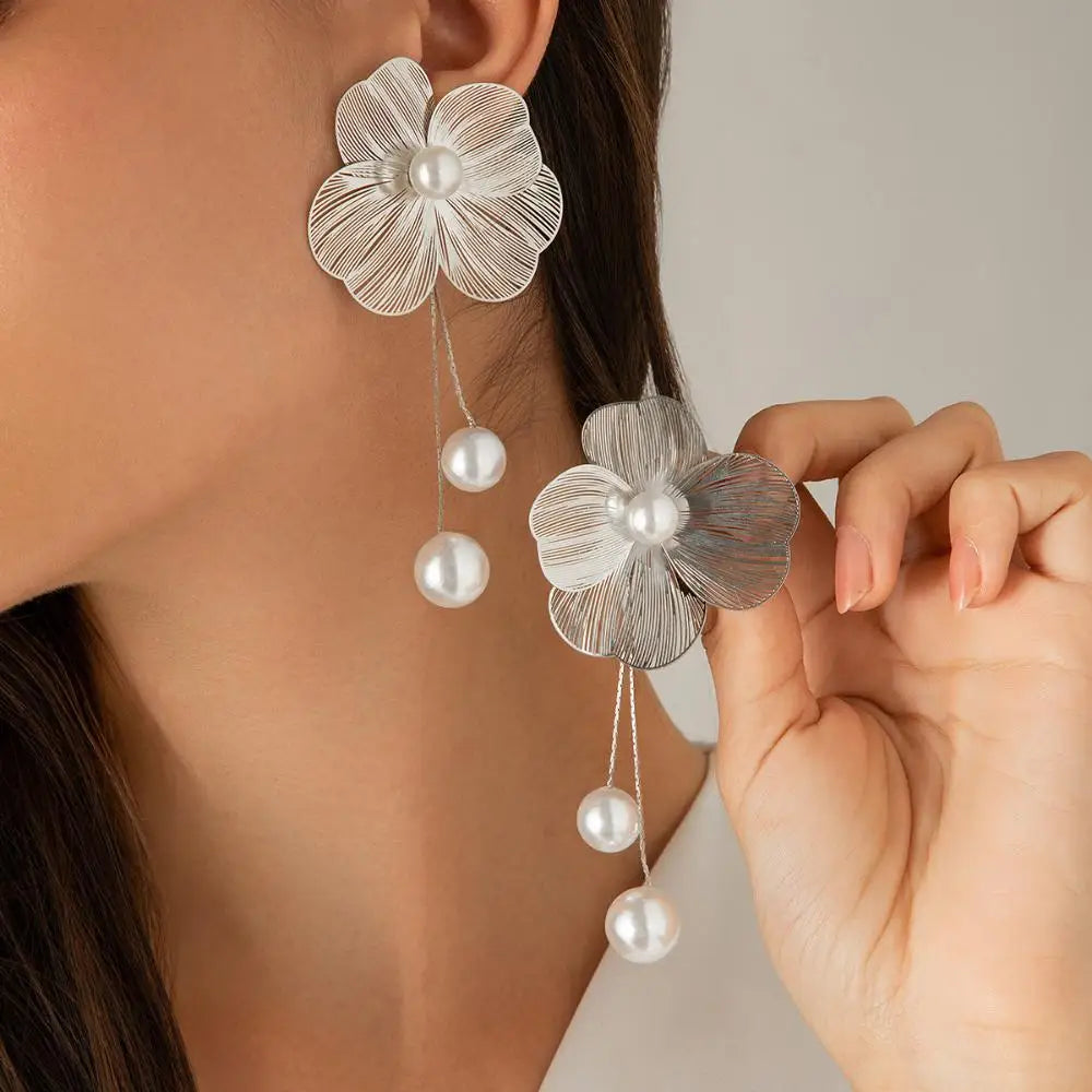 Ellery Canberra™ - Mandy | Romantic Flower Pearl Drop Earrings