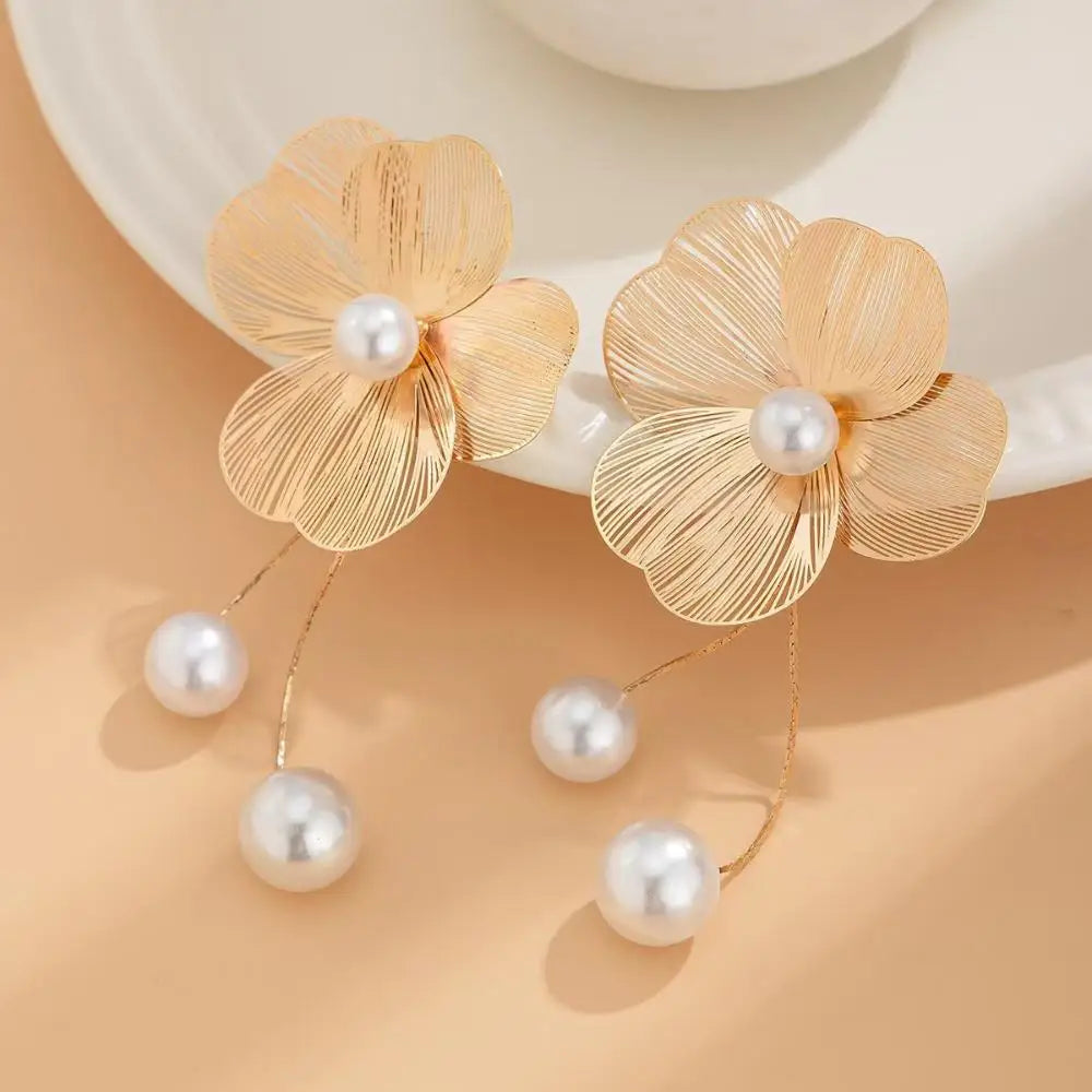 Ellery Canberra™ - Mandy | Romantic Flower Pearl Drop Earrings
