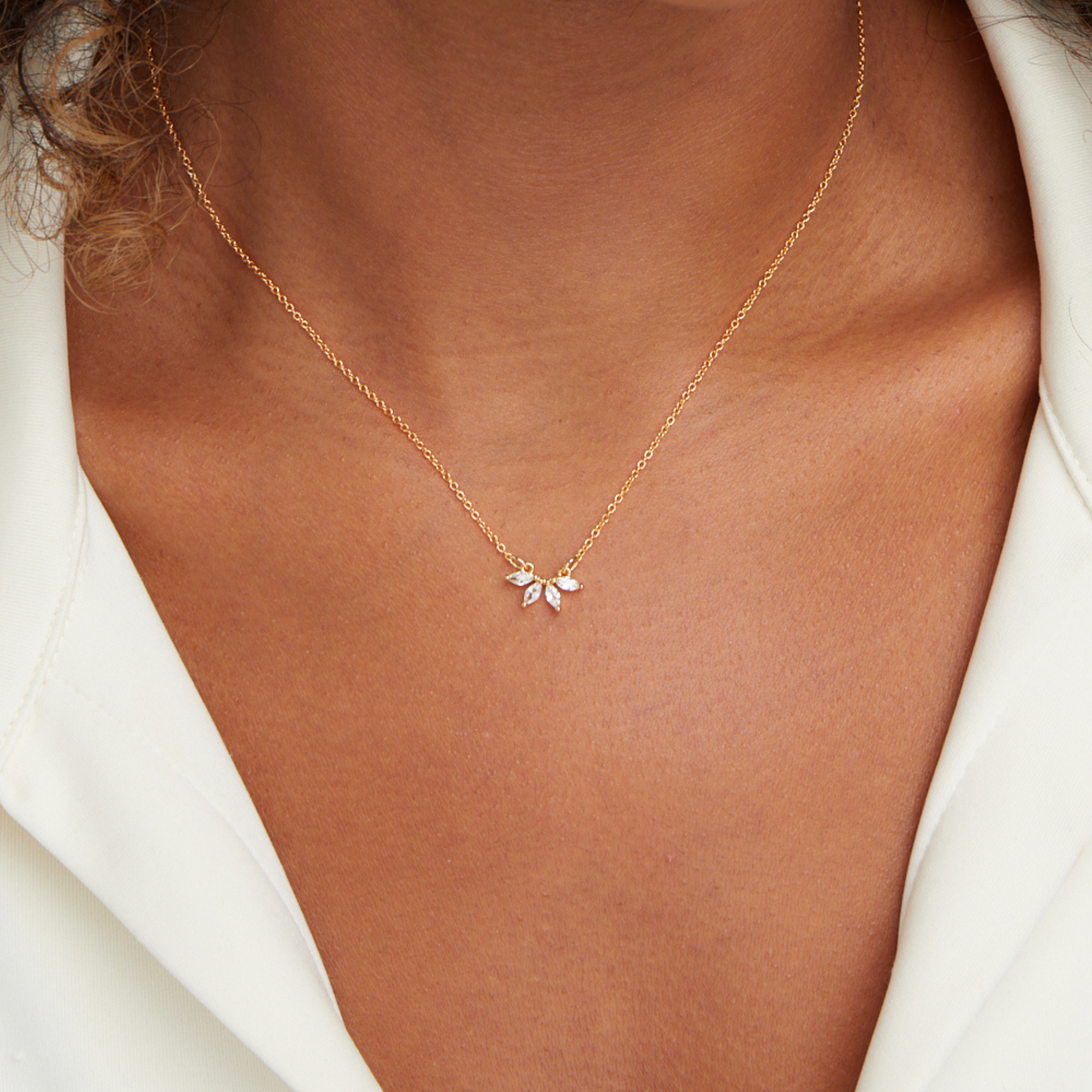 Ellery Canberra™ - Brielle | Omelia Crystal Leaf Necklace