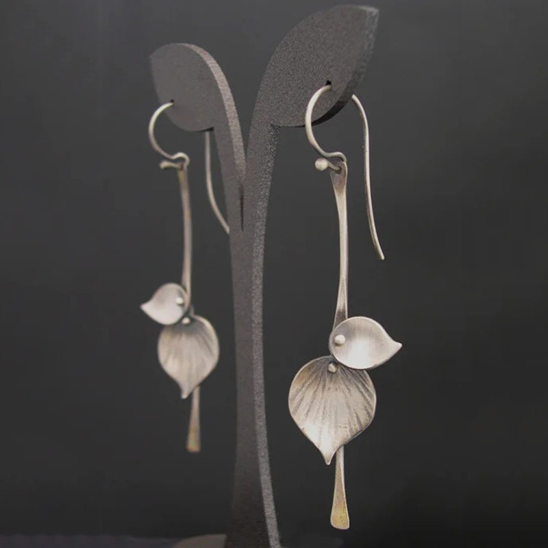 Ellery Canberra™ - Nuna | Silver Leaf Vintage Earrings