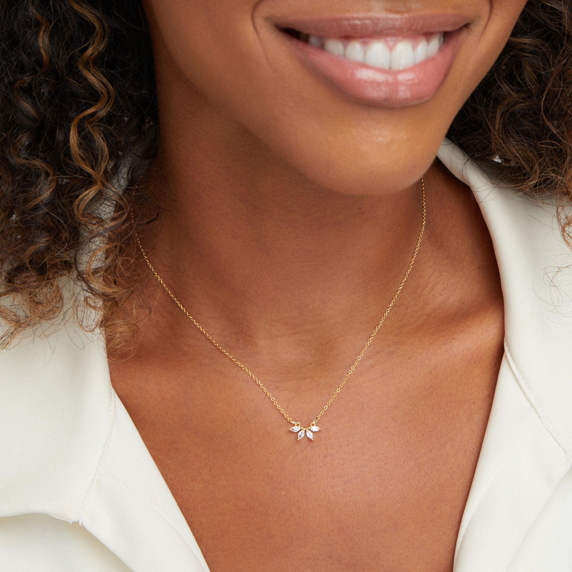 Ellery Canberra™ - Brielle | Omelia Crystal Leaf Necklace
